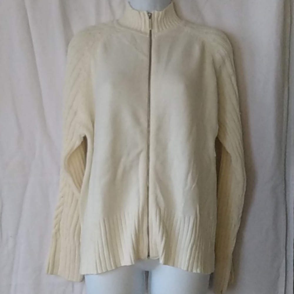 Liz claiborne